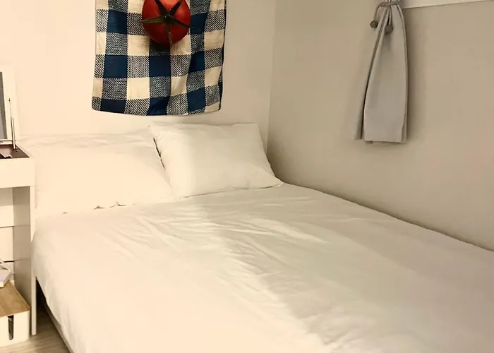 Casa de hóspedes Greenestay Sindang Ddp 3*